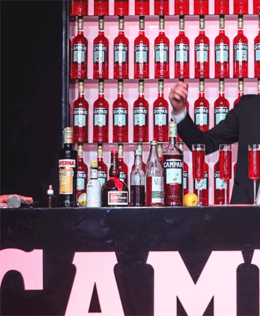 Corey Squarzoni vince la Campari Barman Competition